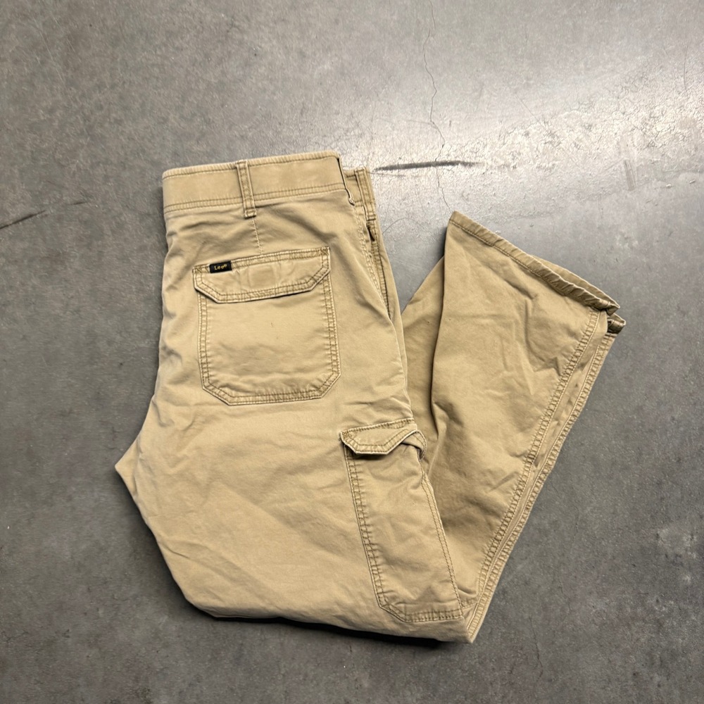 Lee Extreme Comfort Straight Fit Cargo Pants Mens 36x32 Khaki Tan Stretch